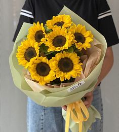 Букет "7 подсолнухов"