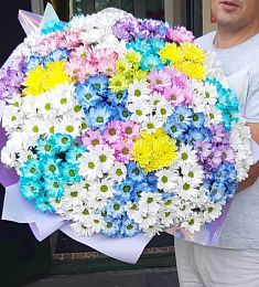 Букет "Яркое лето" из ромашковидных хризантем