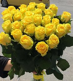 Букет из 33 голландских роз 