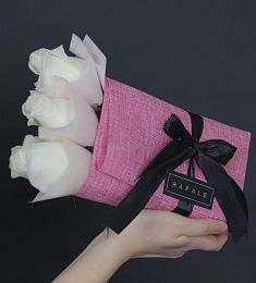 CLUTCH 1.0 букет из голландских роз