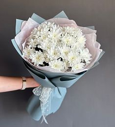 Букет "Сарафанчик" из хризантем 