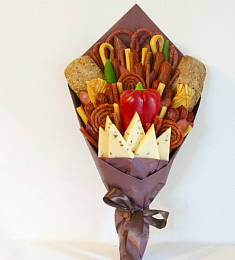Съедобный букет "Урожай" с колбасками и сыром