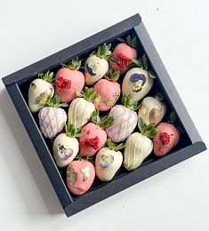 Клубничный бокс "Элита" клубника в итальянском шоколаде 