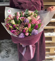 Весенний букет "Спринг" из тюльпан и гиацинтов