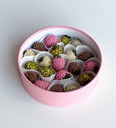 Клубничный бокс "Rosalie" клубника в шоколаде