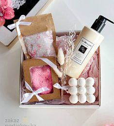 Подарочный бокс "Spa" лосьон для тела, мыло и свеча