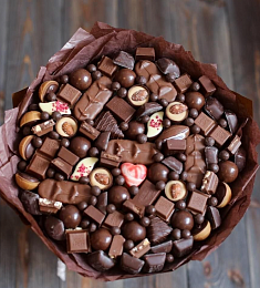 Букет из шоколада "Миндальный"
