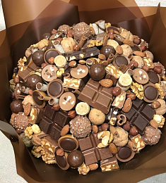 Букет из шоколада "Золотой орех"
