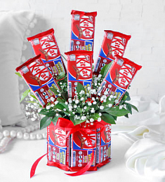 Букет из конфет "Сюрприз"