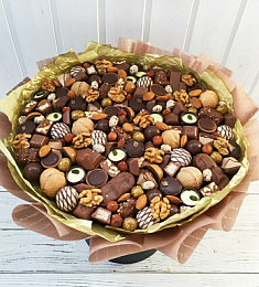 Букет из шоколада "Лесной орех"