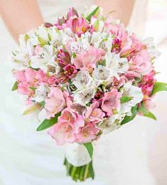 Букет невесты "Лямур" из альстромерий