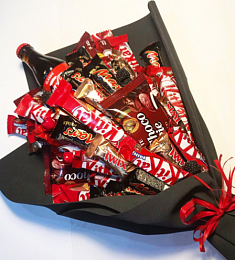 Сладкий букет "Взрыв Вкуса" из kit kat 