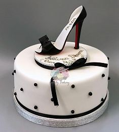 Торт с туфелькой