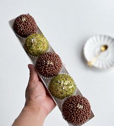 Бокс из кейк-попсов M "Бэтти" 